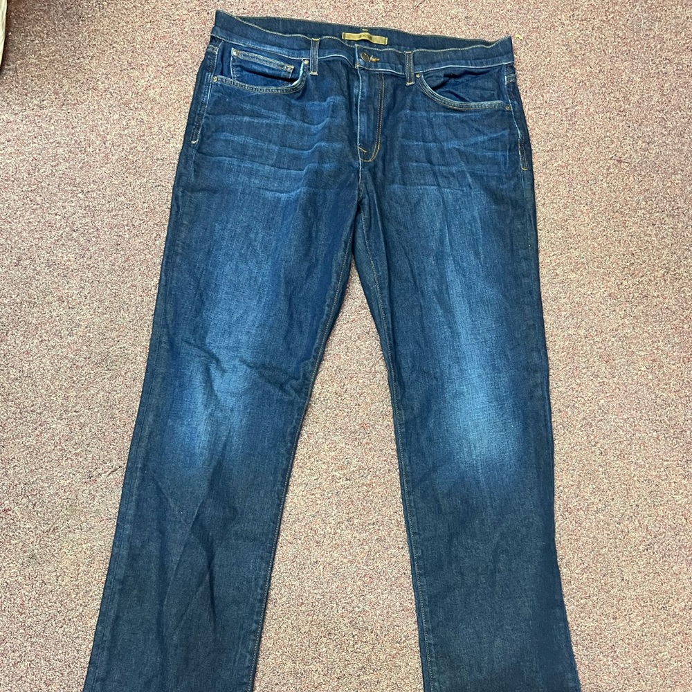 Joe’s Men Jeans 👖 size 36X32 great condition